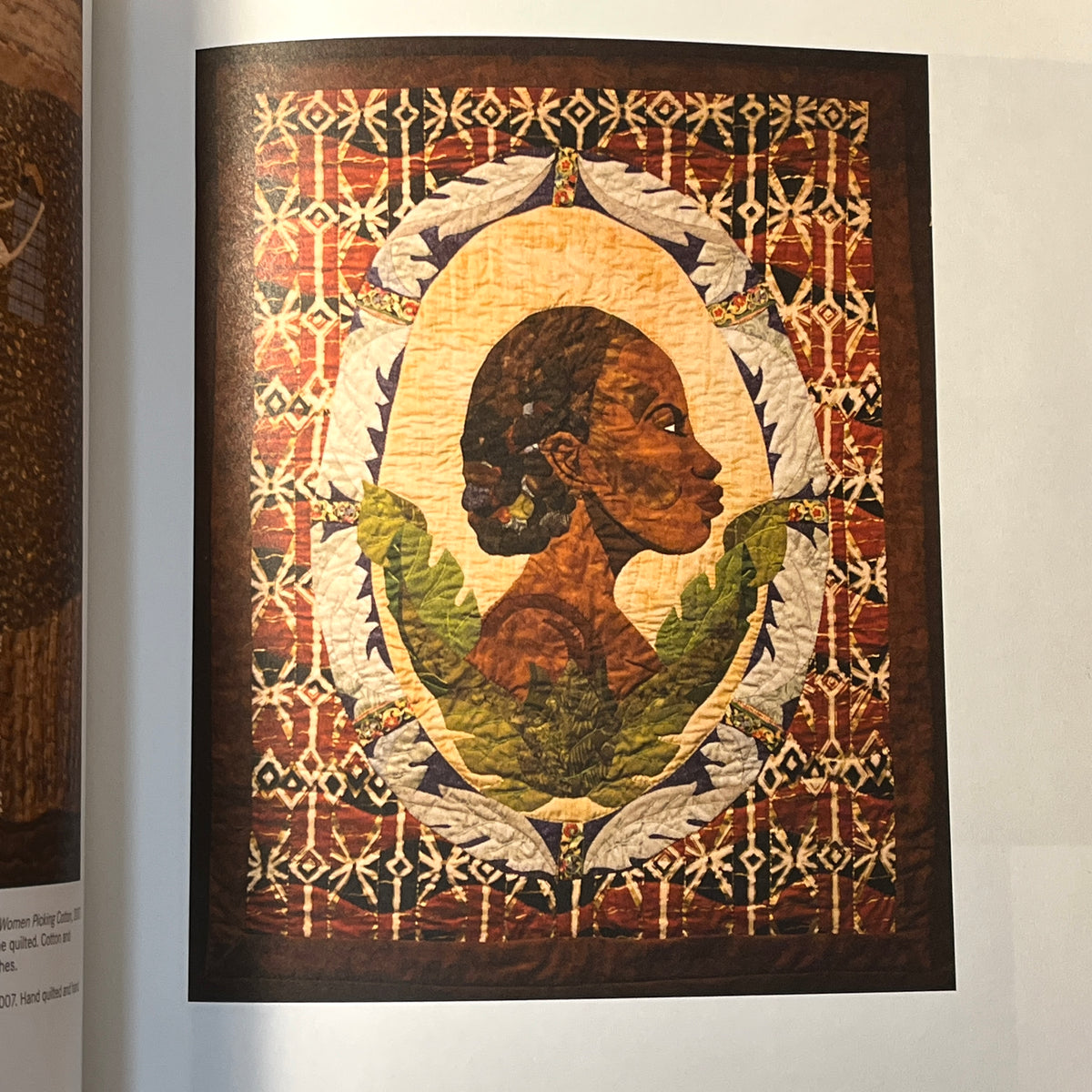 Amazing Wonders: Quilts by African-Americans of the Northern California Region, 2009, RARE, SC, NF.