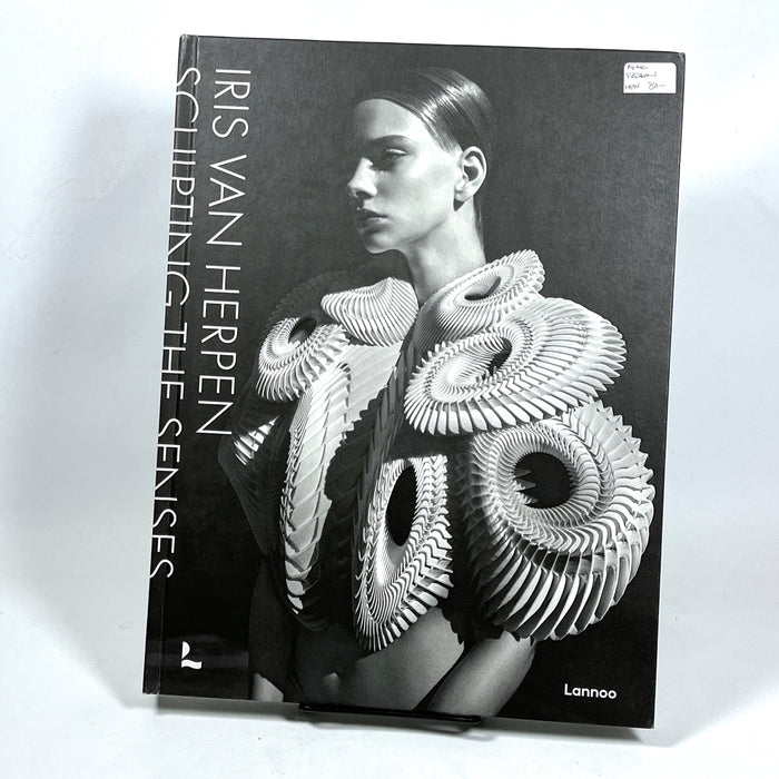 Iris van Herpen: Sculpting the Senses, Les Arts Décoratifs, 2023, Near Fine SC