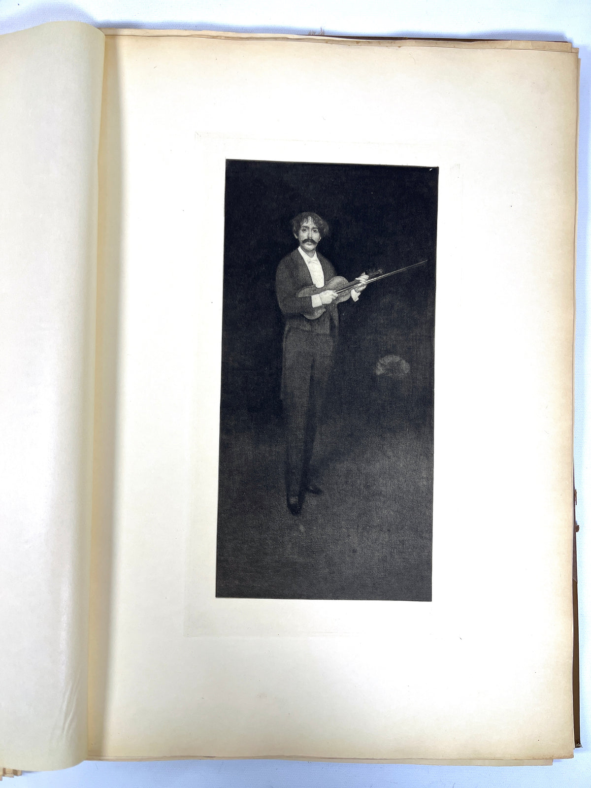 L'oeuvre de James Mac Neill Whistler, Libraire Centrale des Beaux-Arts, 1905, Good hardcover.