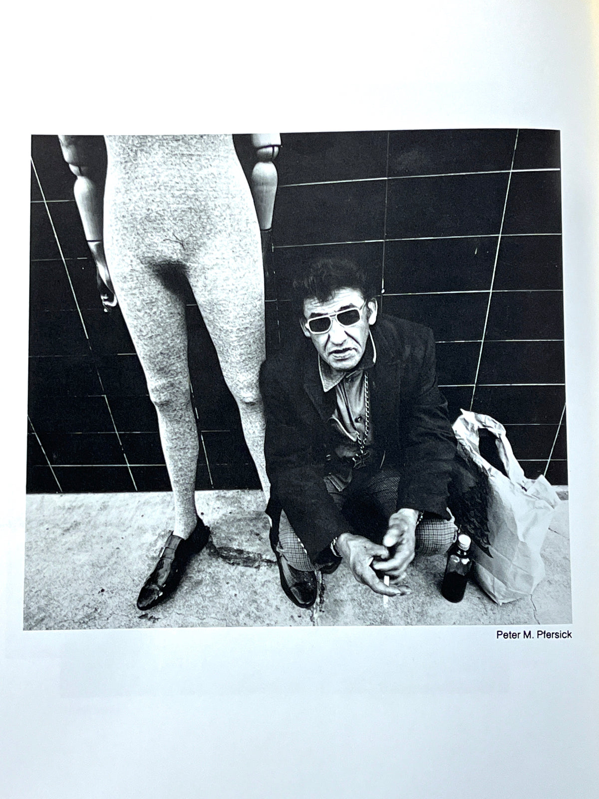 Berkeley: A Self-Portrait. David Flores, Moko Mokotoff, 1973. Very Good. RARE