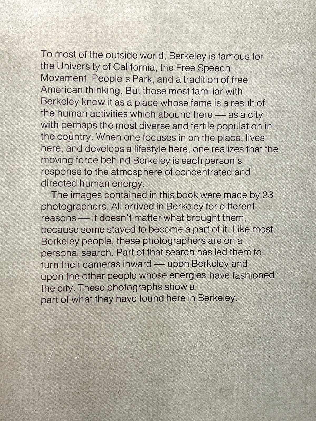 Berkeley: A Self-Portrait. David Flores, Moko Mokotoff, 1973. Very Good. RARE