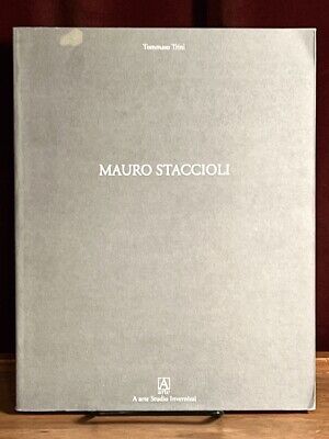 Mauro Staccioli, A arte Studio Invernizzi, 1995, Italian Catalog, Very Good