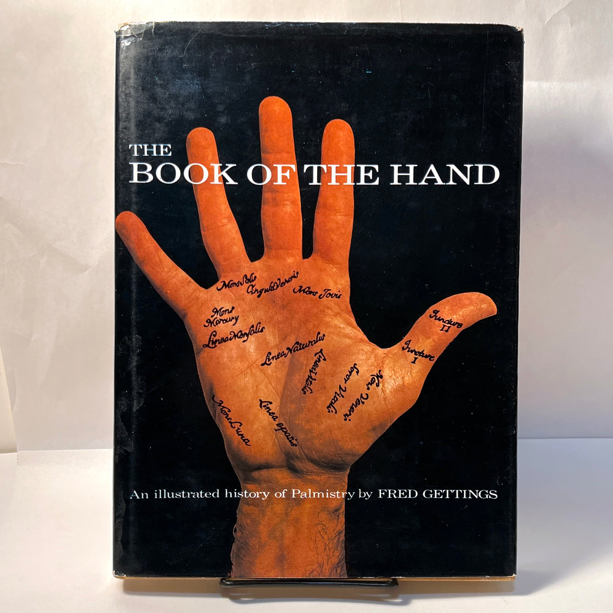 The Book of The Hand: An Illustrated History of Palmistry, Fred Gettings, 1965, HC, VG, w/DJ.