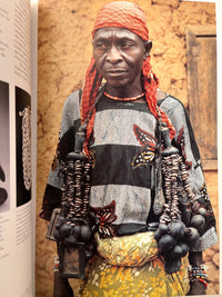 Beads, Body, and Soul: Art & Light in the Yorùbá Universe, 1997, SC, VG.