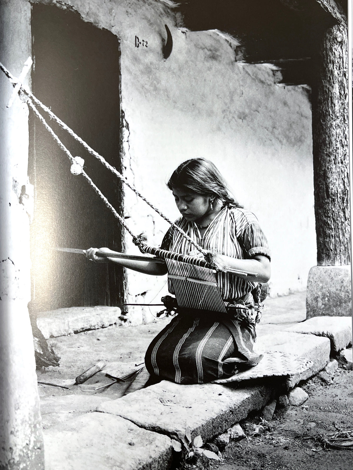 Threads of Identity: Maya Costume of the 1960s in Highland Guatemala, Fine w/DJ