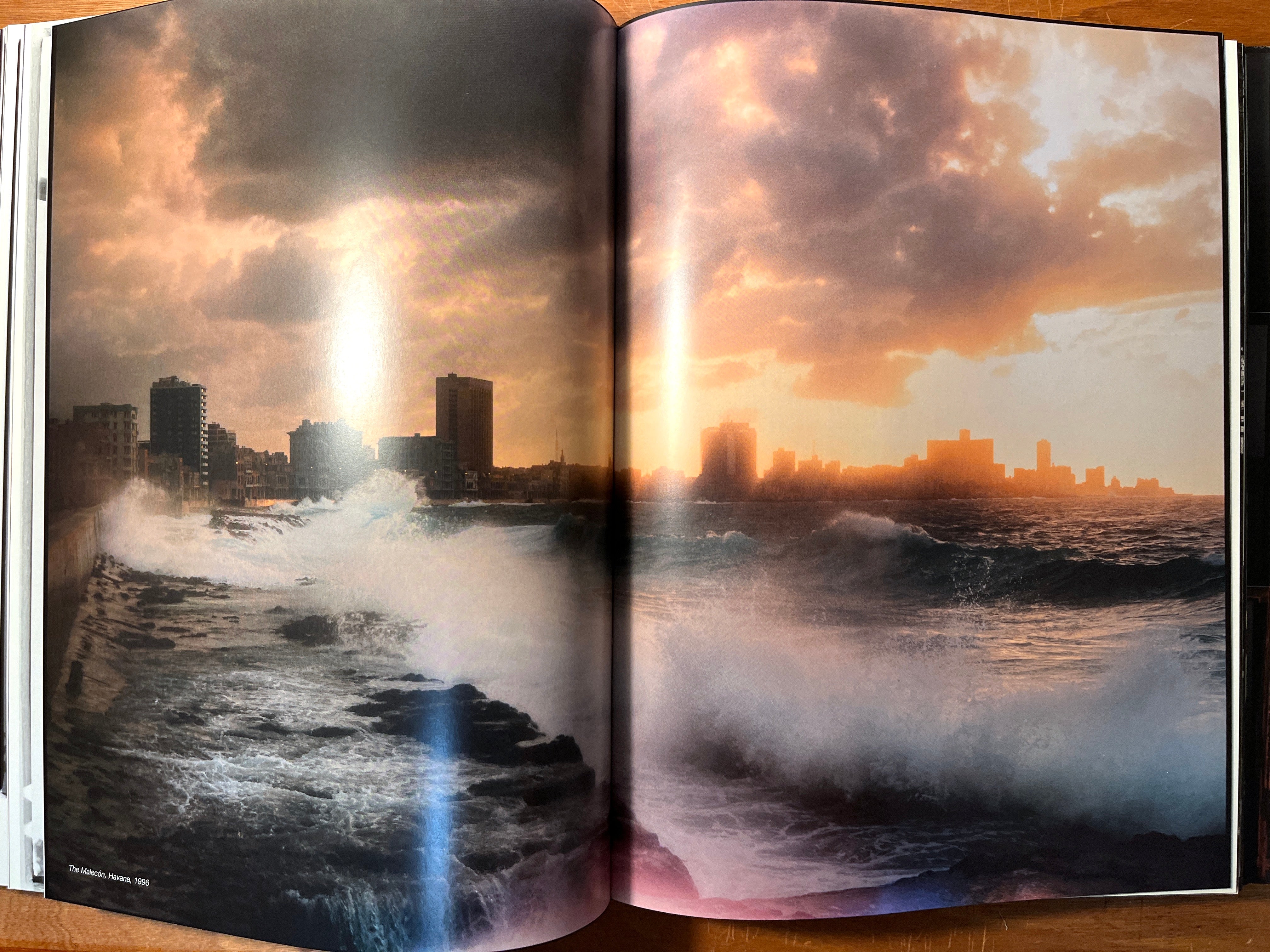 Annie Leibovitz, A Photographer's Life: 1990-2005, SIGNED