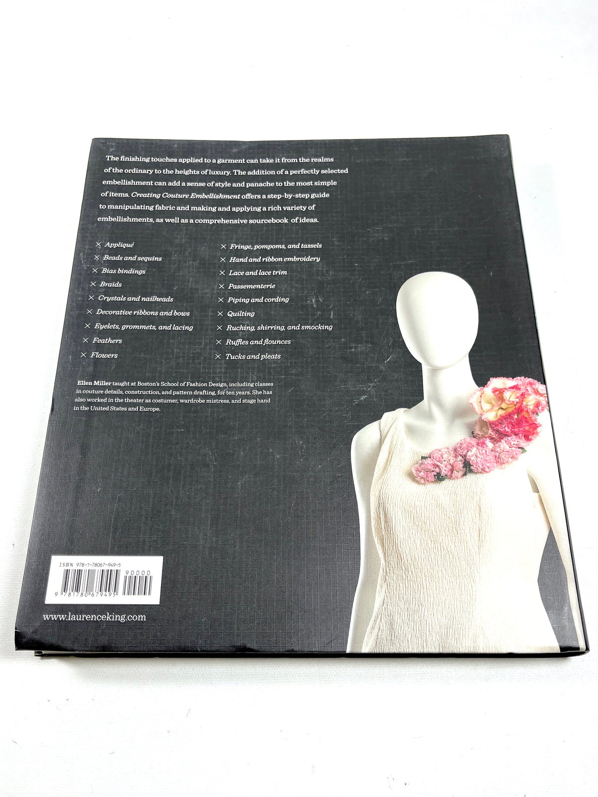 Creating Couture Embellishment, Laurence King Publishing, 2017, Very Good+ softcover