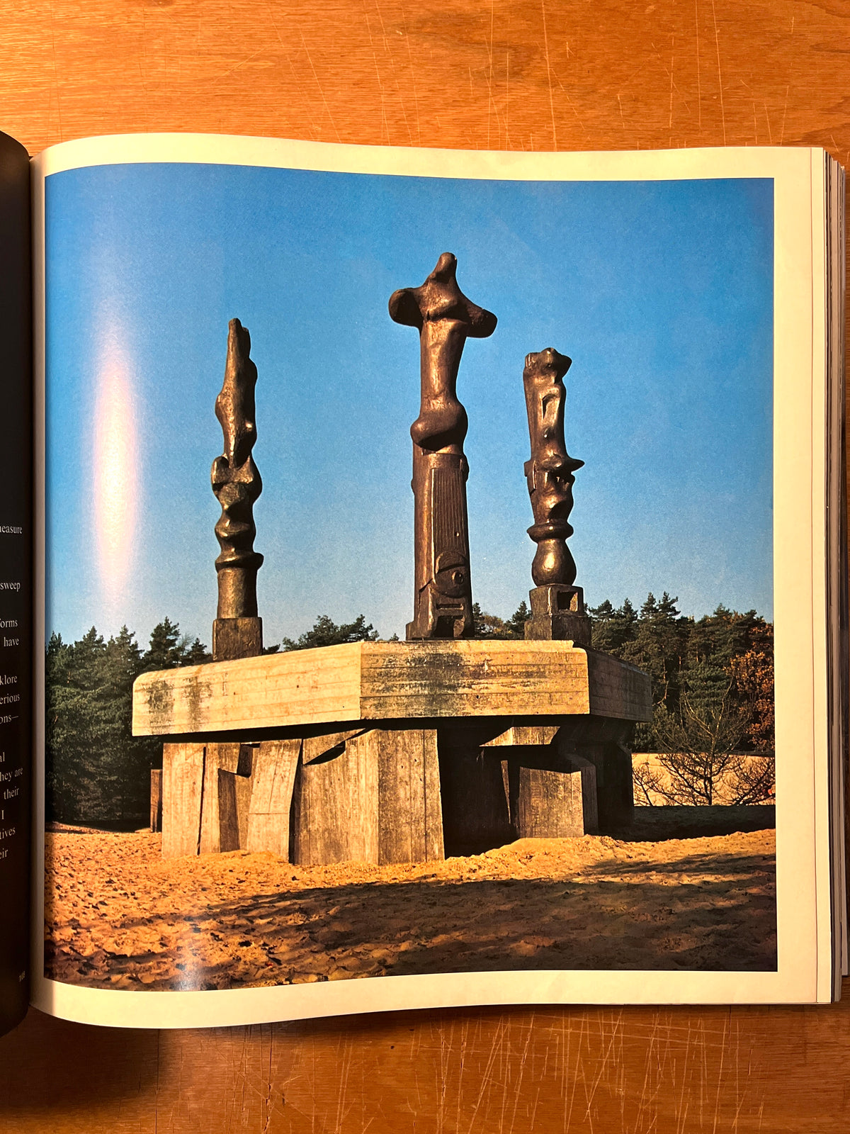 Henry Moore: Sculpture and Environment, David Finn, Abrams, NY, 1976, NF HC