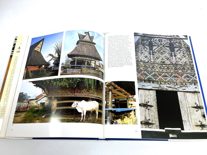 The Traditional Architecture of Indonesia, Barry Dawson, John Gillow, 1994, NF HC & DJ