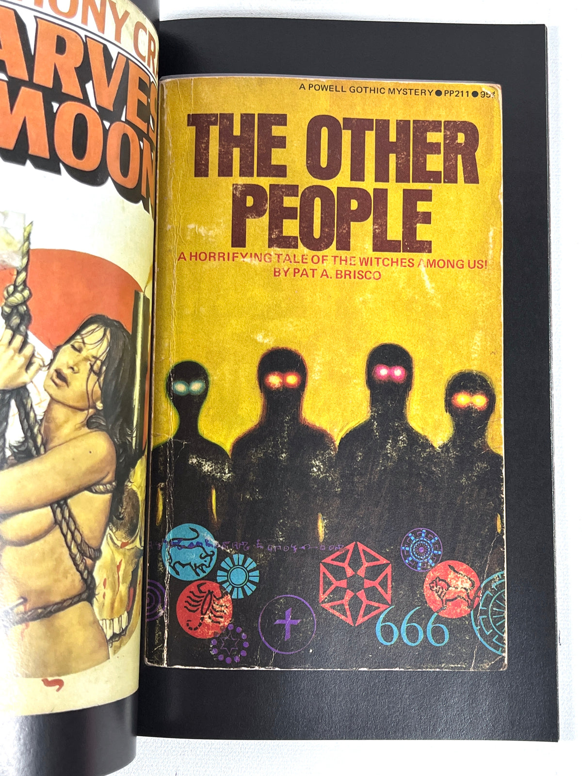 Cults That Kill, Brendan Donnelly, Bibliomancers 2025, SIGNED Near Fine softcover