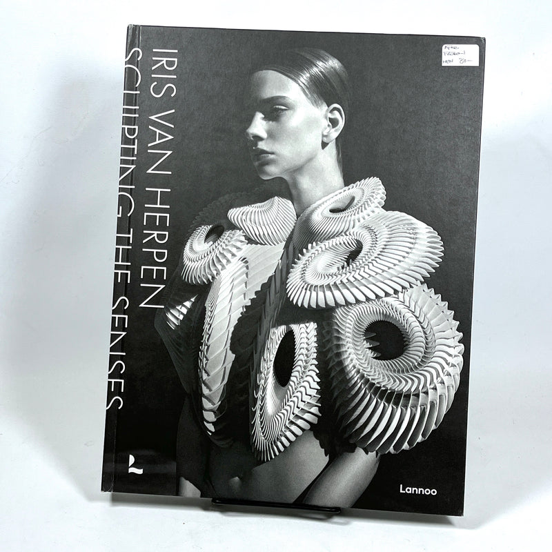 Iris van Herpen: Sculpting the Senses, Les Arts Décoratifs, 2023, Near Fine SC
