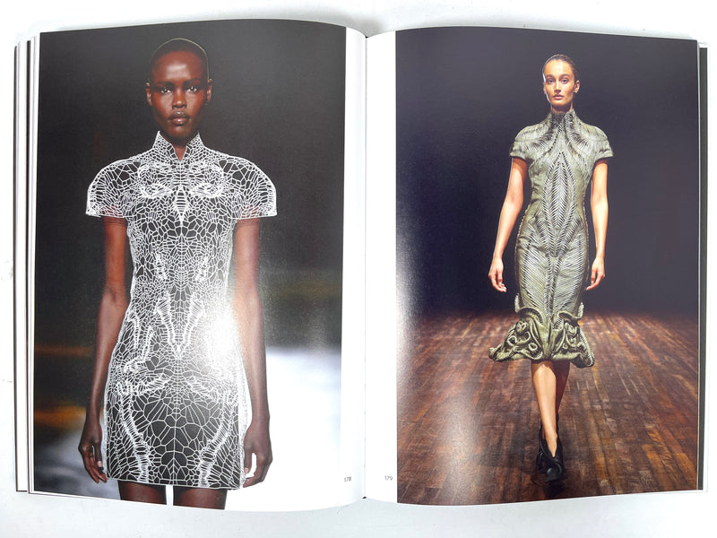 Iris van Herpen: Sculpting the Senses, Les Arts Décoratifs, 2023, Near Fine SC