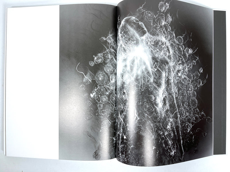 Iris van Herpen: Sculpting the Senses, Les Arts Décoratifs, 2023, Near Fine SC