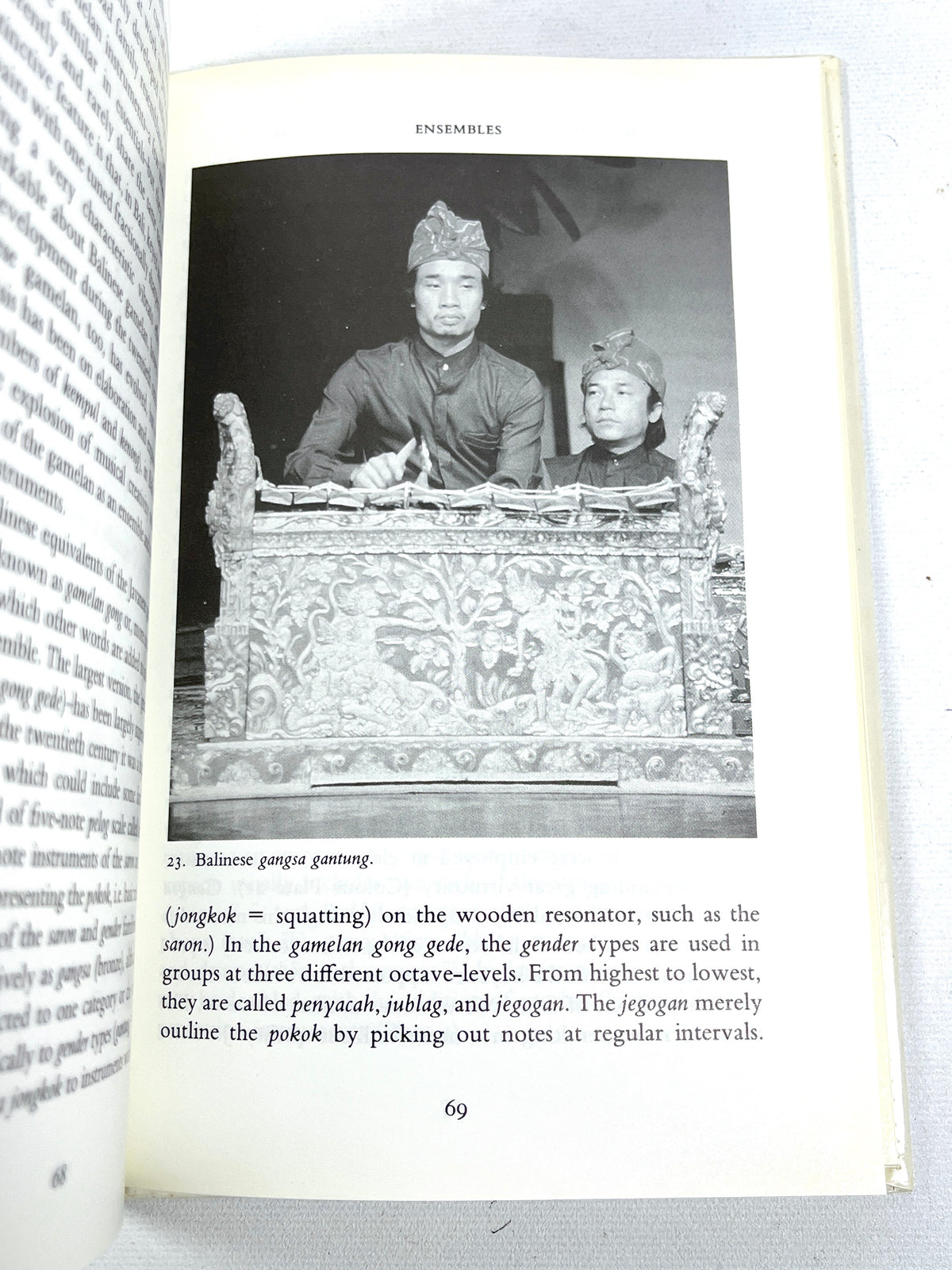 Musical Instruments of South-East Asia, Images of Asia, 1991, Near Fine hardcover