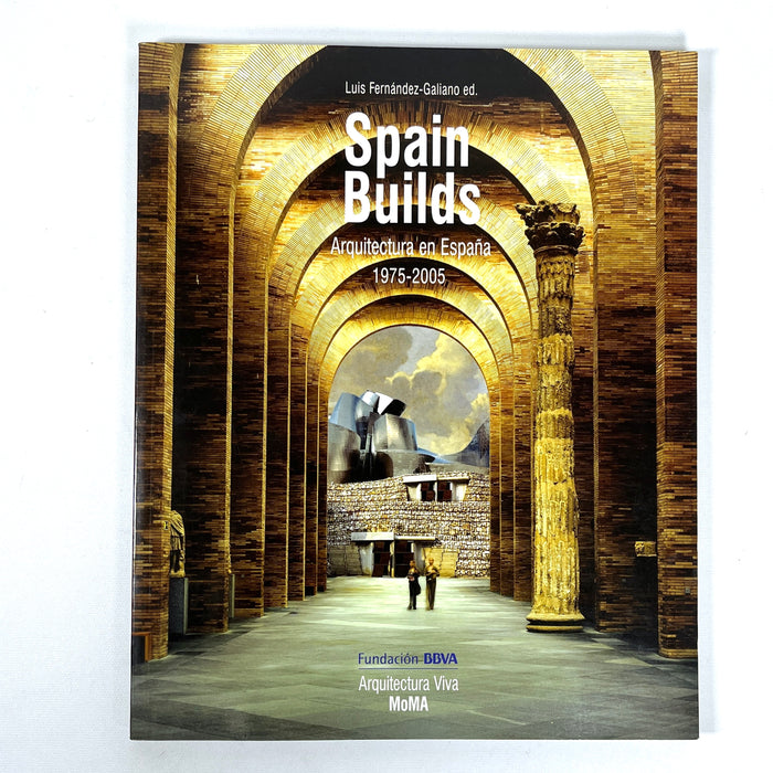 Spain Builds: Arquitectura en Espana 1975-2005, 2006, Arquitectura Viva, Near Fine softcover.
