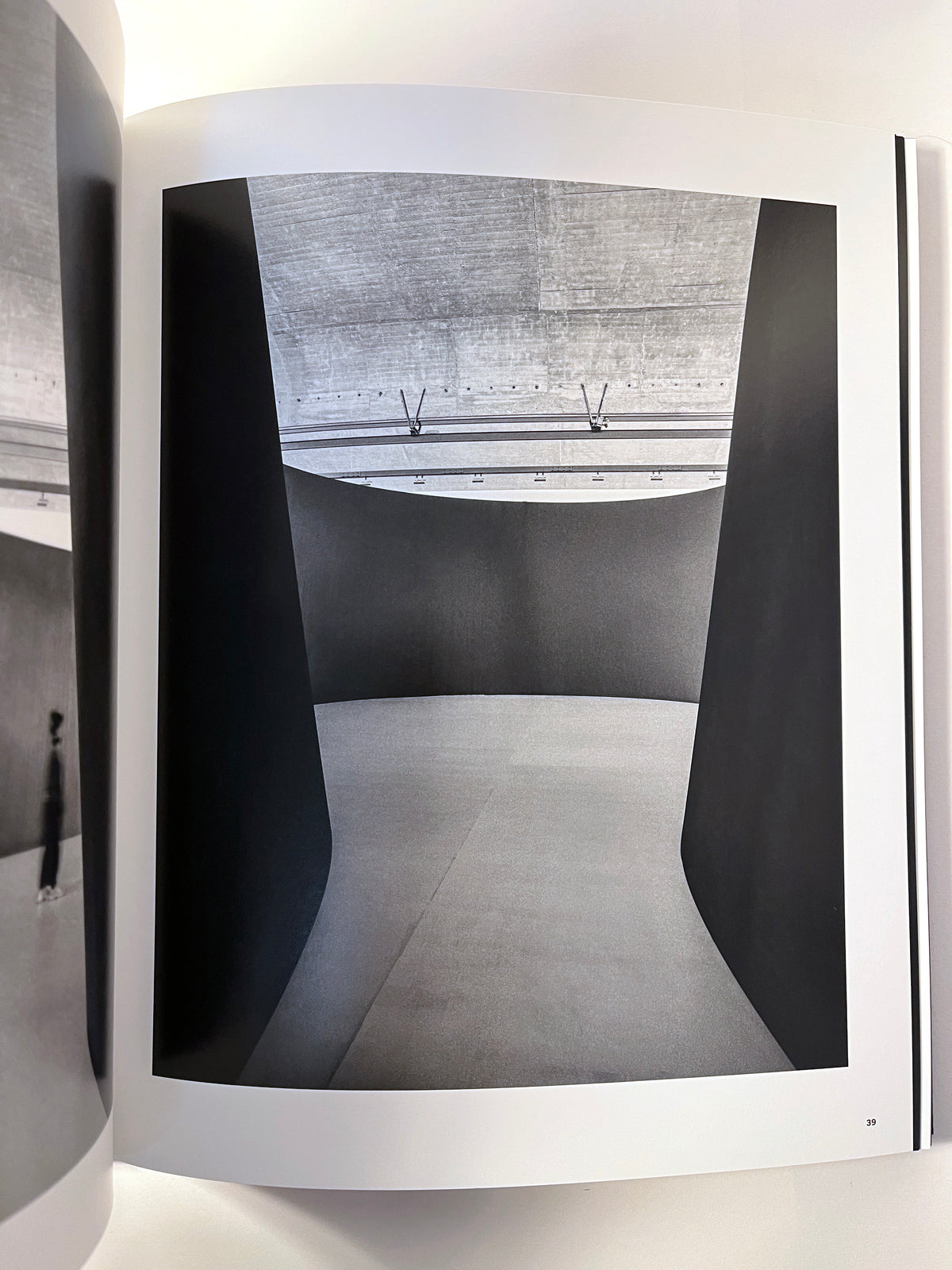 Richard Serra: Transmitter, 2023, HC, New.