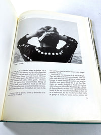 Laura Gilpin, The Enduring Navaho, University of Texas 1975, Very Good HC, Signed